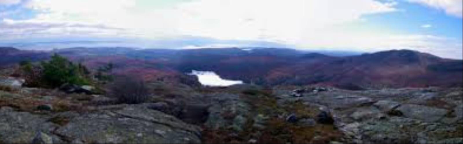 Hiking Bald Mountain, Maine - panoramic view