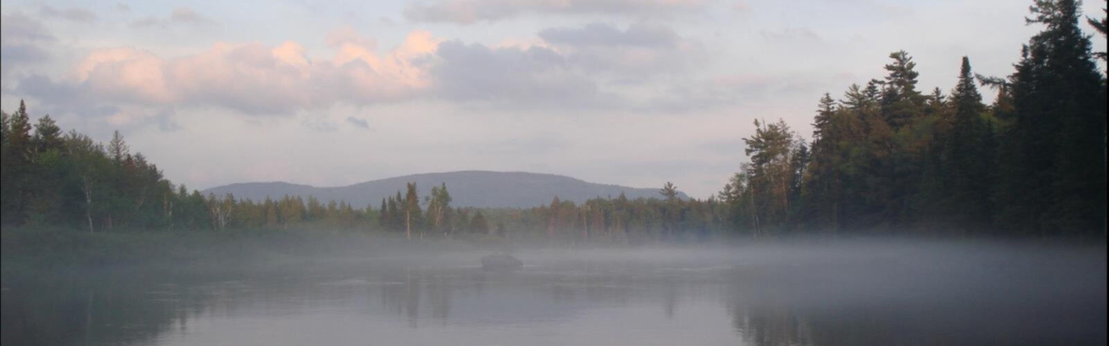 Mount Matumbla, New York trail - hiking in Thousand Islands-Seaway
