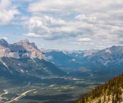 Mount Lady MacDonald trail - hiking in Canadian Rockies