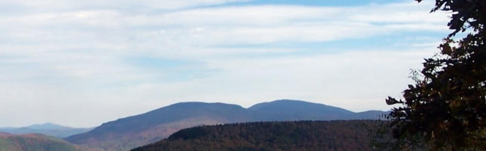 Hiking Woodlawn Mountain, Vermont - panoramic view