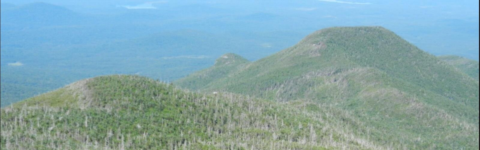 Randonnée Couchsachraga Peak, New York - vue panoramique