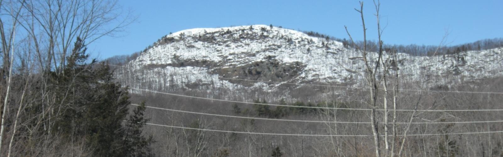 Hiking Sugarloaf Mountain, New York - panoramic view