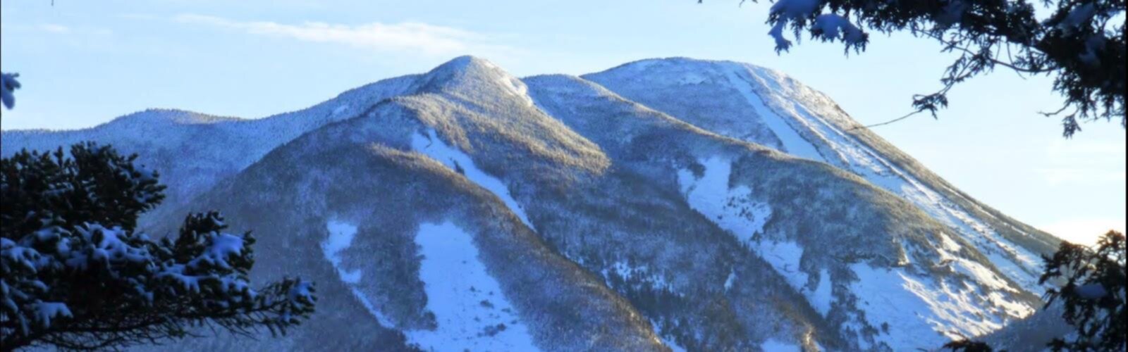 Randonnée Whales Tail Mountain, New York - vue panoramique