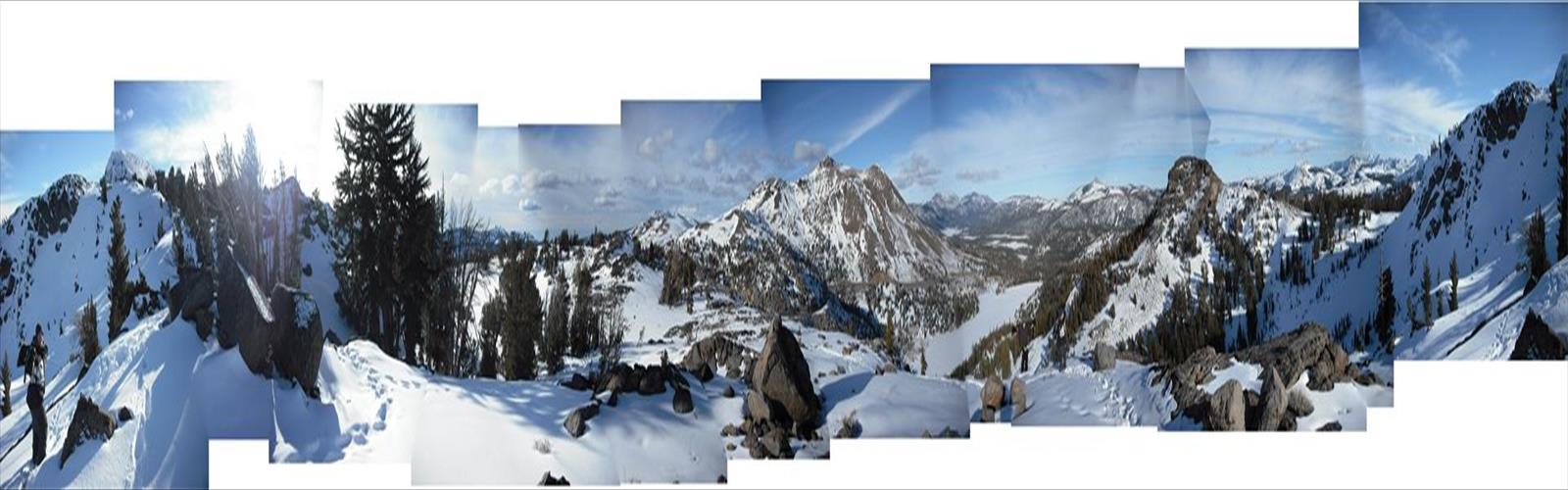 The Sisters, California trail - hiking in Sierra Nevada