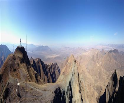 Mount Lewis, Nevada trail - hiking in Cowboy Country
