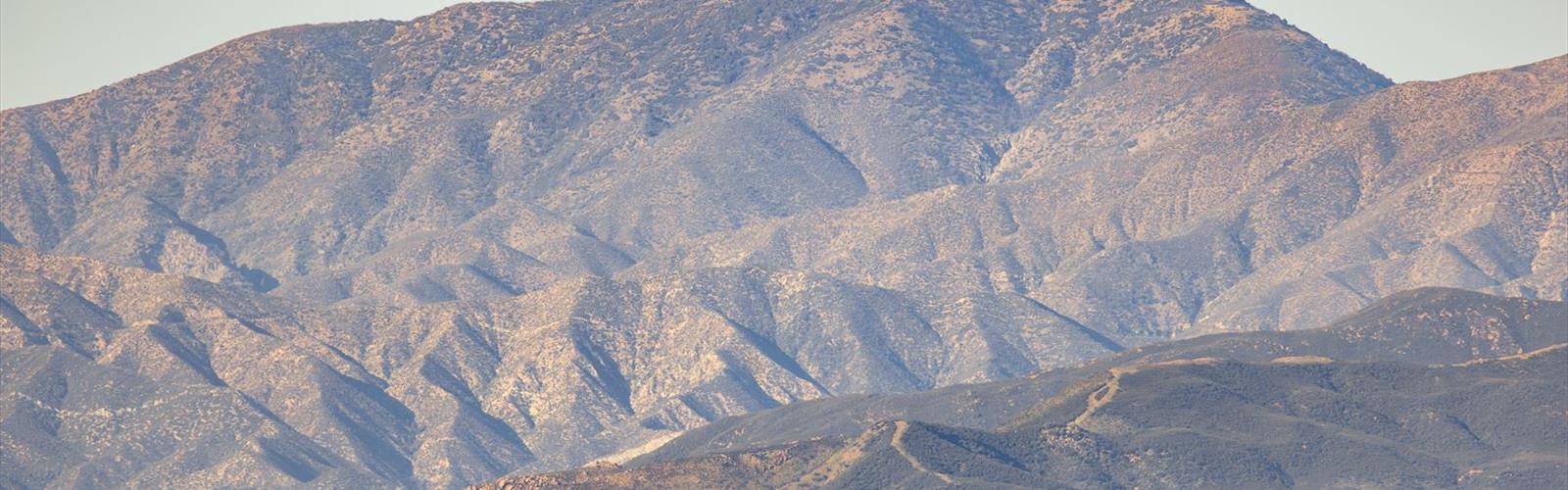 Burnt Peak, California trail - hiking in Greater Los Angeles