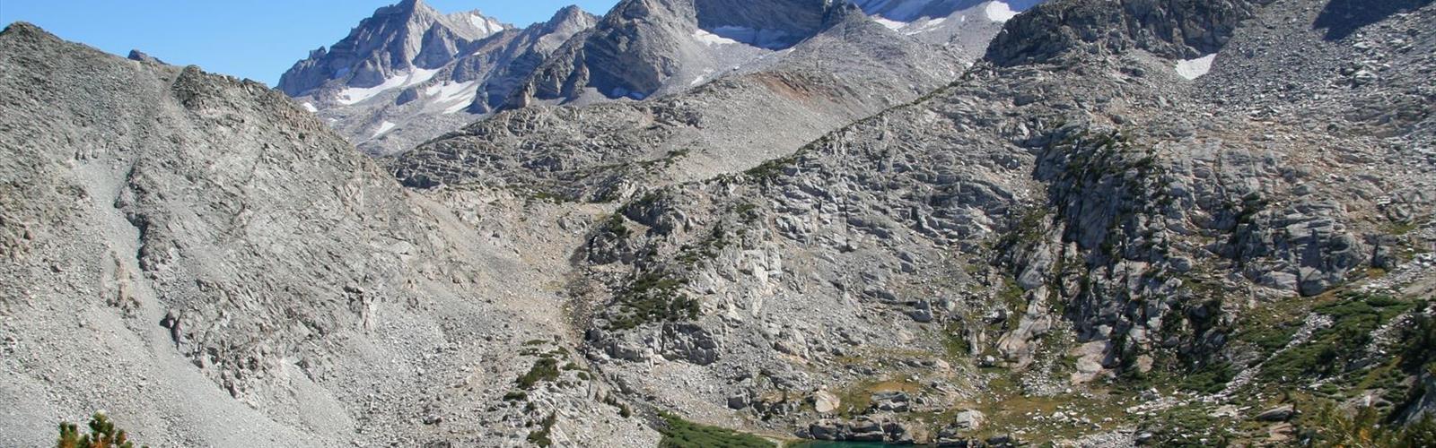 Ruby Peak, California trail - hiking in Sierra Nevada