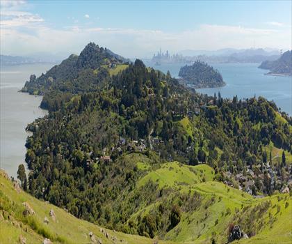 Ring Mountain, California trail - hiking in Bay Area