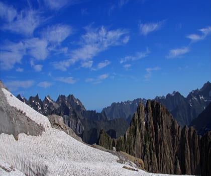 Brèche de Roland trail - hiking in Hautes-Pyrénées