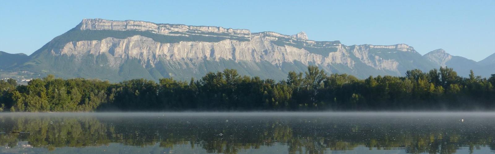 Lac Taillat trail - hiking in Isère