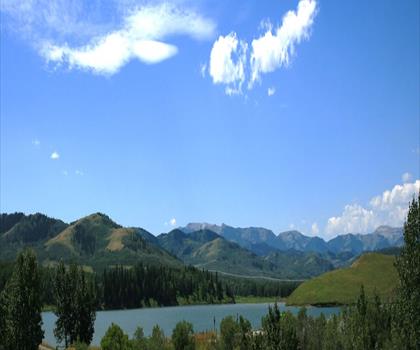 Sentier Park Lake Provincial Park - randonnée en Canadian Rockies