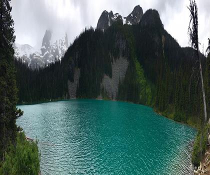 Mount Rohr trail - hiking in Vancouver Coast Mountains