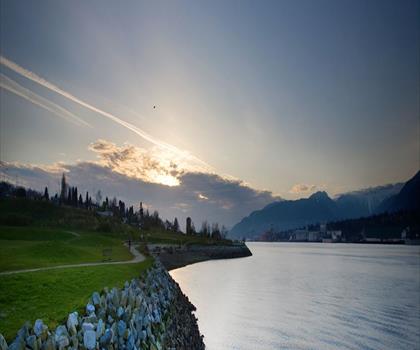 New Brighton Park trail - hiking in Vancouver Coast Mountains