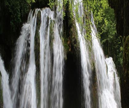 Cascade des tufs trail - hiking in Jura