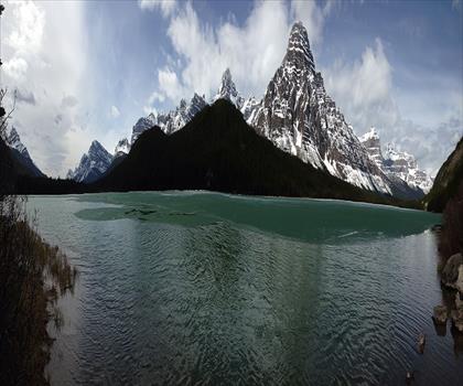 Sentier lac Chephren - randonnée en Canadian Rockies