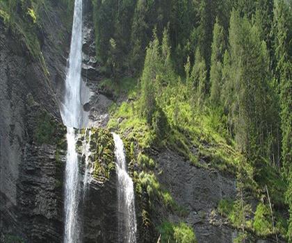 Cascade du Rouget trail - hiking in Haute-Savoie