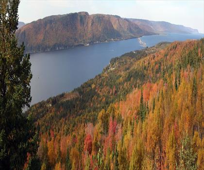 Kellys Mountain trail - hiking in Cape Breton Island