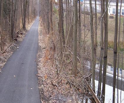 Sentier parc Henry Hudson Trail County - randonnée en Centre du New Jersey