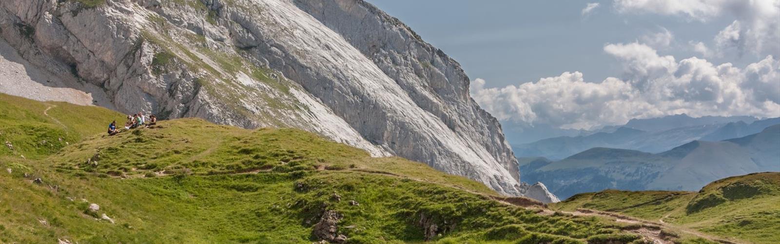 Lac De Peyre trail - hiking in Haute-Savoie