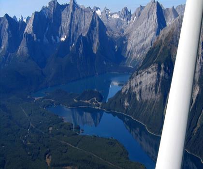 Height of the Rockies Provincial Park trail - hiking in Kootenay Rockies