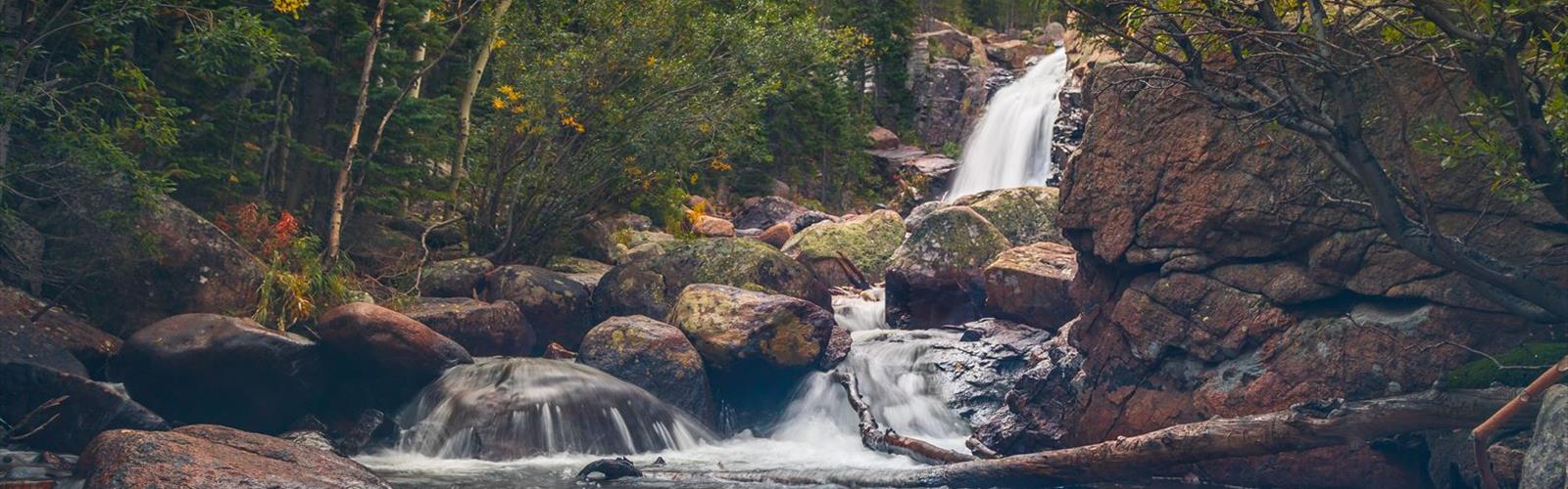 Sentier Lake of Falls - randonnée en Canadian Rockies