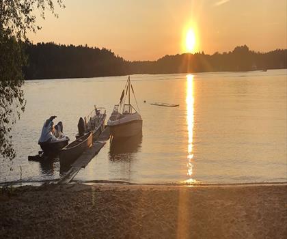 Cape Cod Maple Park Campground & RV Park trail - hiking in Cape Cod