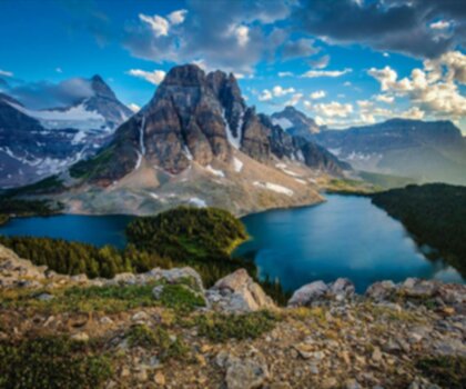 Mount Assiniboine Provincial Park trail - hiking in Kootenay Rockies