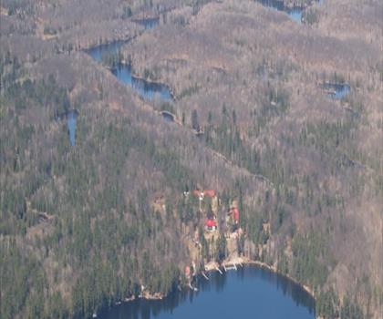 Whitestone Lake trail - hiking in Algonquin Park, Almaguin Highlands, Muskoka and Parry Sound