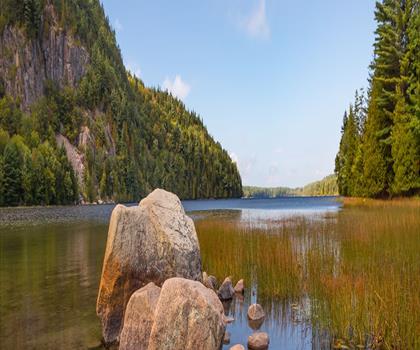 Acadia Mountain Trailhead trail - hiking in Down East & Acadia