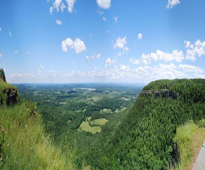 John Boyd Thacher State Park trail - hiking in Capital-Saratoga